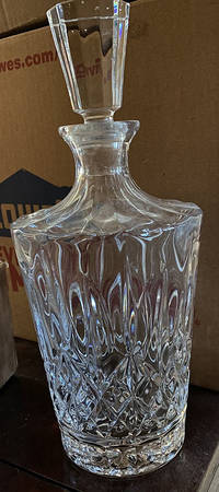 Caitlin Decanter & Stopper