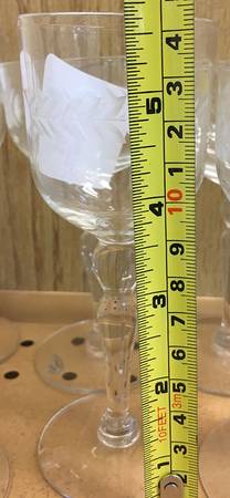 37-9 Wine Glass