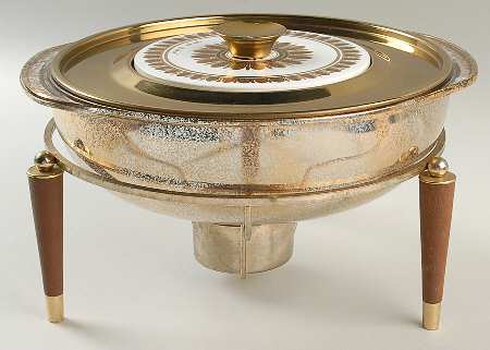 Regalia 3qt Rd Casserole W/Metal & Ceramic Lid & Stand