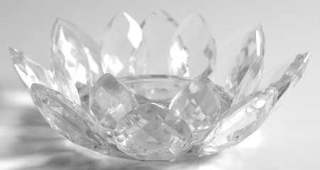 Lotus 2" Pillar Candleholder