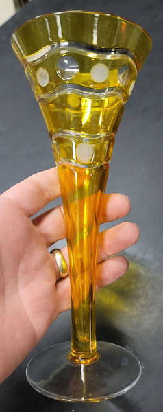 Deco Yellow Fluted Champagne