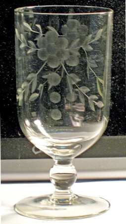 37-11 Footed Tumbler