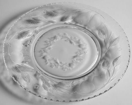 Gravic Fruits Luncheon Plate