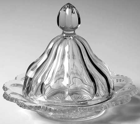Colonial Clear (Stem 300, 300-1-2) Round Covered Butter