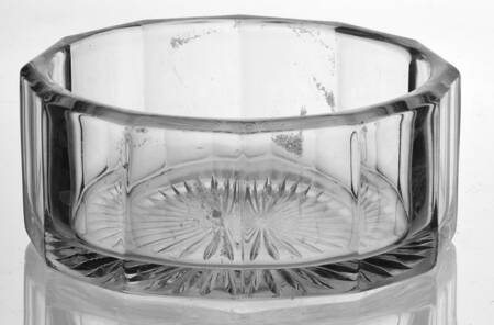 Medium Flat Panel (Stem #353) Round Puff Box No Lid