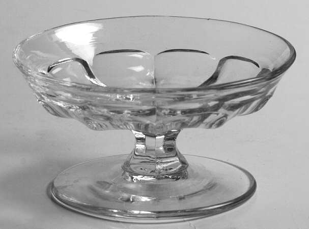 Medium Flat Panel (Stem #353) Nut Dish