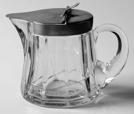 Medium Flat Panel (Stem #353) 5 Oz Syrup with Sanitary Metal Lid