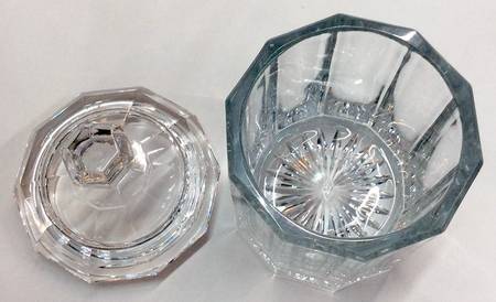 Medium Flat Panel (Stem #353) Hotel Sugar No Lid