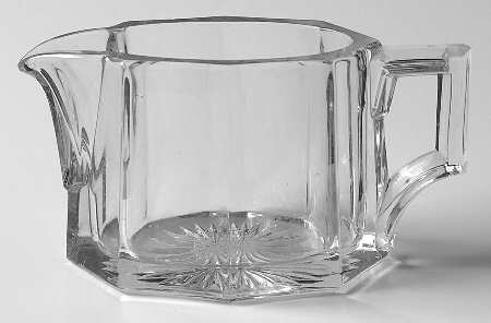 Medium Flat Panel (Stem #353) Creamer