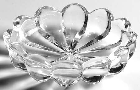 Crystolite (Pressed & Thin Blown) Round Ashtray
