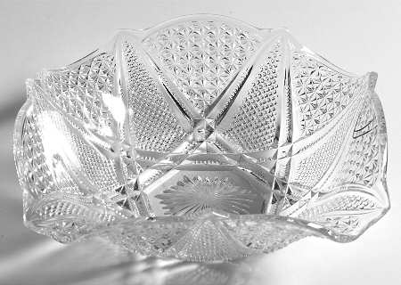 Fandango 8" Crimped Square Bowl