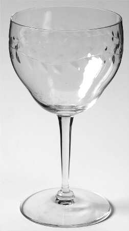 Festoon Wreath Tall Water Goblet