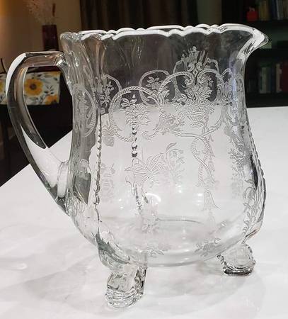 Formal Chintz Clear (Stem 3389) 48 Oz 3-Toed Dolphin Jug