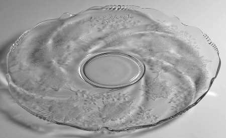 Gardenia Medium Torte Plate