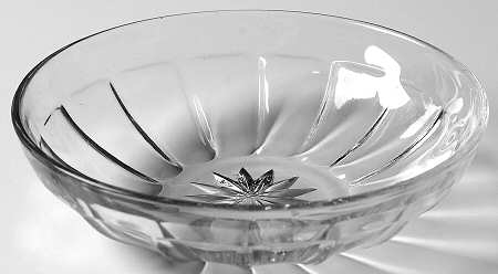 Narrow Flute Clear (Stem  393) 5" Shallow Nappy