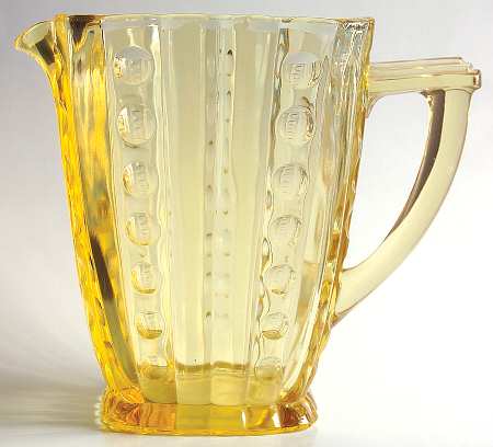 Old Sandwich Yellow 52 Oz Pitcher