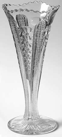 Punty & Diamond Point 8" Footed Bud Vase