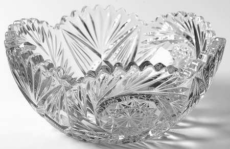 Pinwheel and Fan Clear 8" Nappy