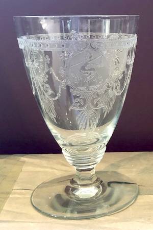 Pied Piper 8 Oz Footed Tumbler