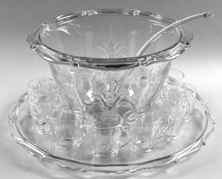 Plantation Pressed (15 Piece) Punch Set (Bowl, Plate, Ladle, 12 Cups)