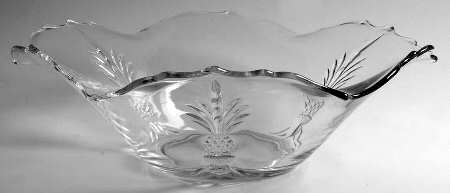 Plantation Pressed Large Crimped Bowl