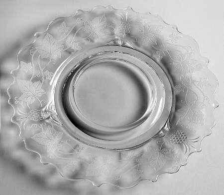 Plantation Ivy Mayonnaise Underplate Only