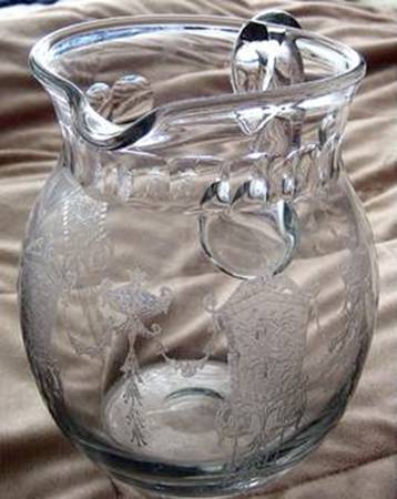 Renaissance 64 Oz Pitcher