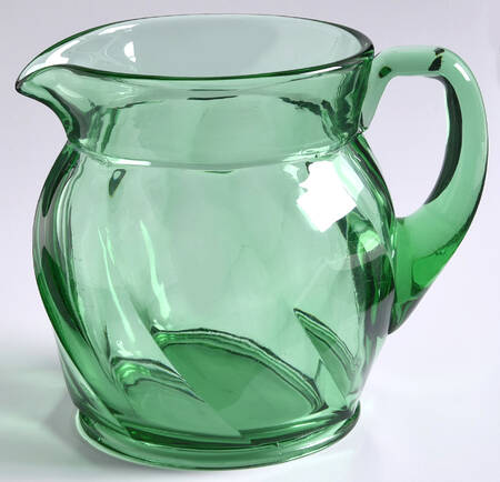 Twist Green (Moongleam) 48 Oz Pitcher
