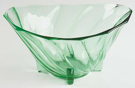 Twist Green (Moongleam) 10" Oval Nasturtium Bowl