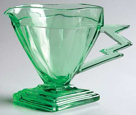 Twist Green (Moongleam) Creamer