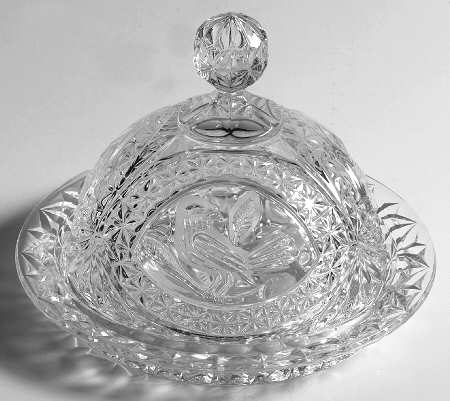 The Byrdes Collection Round Covered Butter