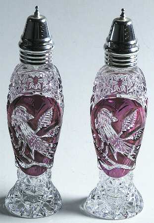 Byrdes Collection, The Ruby Shaker Set w/Metal Lids
