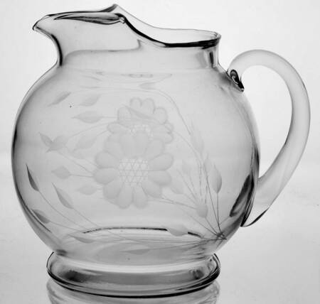 Cornflower (Smooth Stem, Non Optic) 36 Oz Ice Lip Pitcher