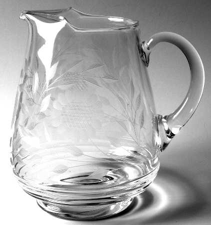 Cornflower (Smooth Stem, Non Optic) 68 Oz Pitcher