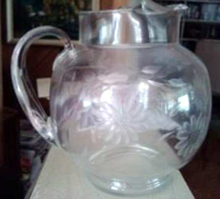 Cornflower (Smooth Stem, Non Optic) Pitcher