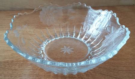 Cornflower (Smooth Stem, Non Optic) 11" Flared Bowl