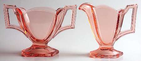 Wide Flat Panel Pink Creamer and Sugar Open Set Hotel