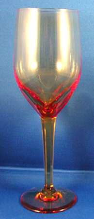 Q Cut Line Amber Wine Glass