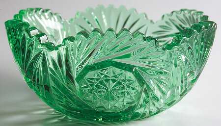 Pinwheel and Fan Green (Moongleam) 8" Nappy