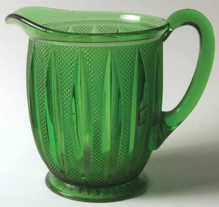 Pointed Oval in Diamond Point Emerald Green by Heisey