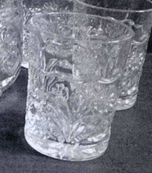 Daisy & Leaves (Line 427) 8 Oz Flat Tumbler