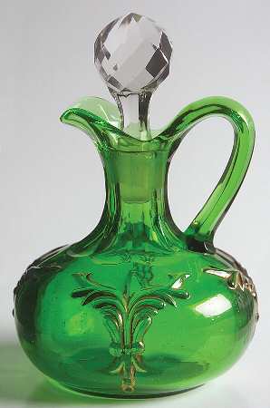 Winged Scroll Emerald Green (Gold Accents) Cruet & Stopper