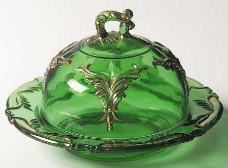 Winged Scroll Emerald Green (Gold Accents) Round Covered Butter