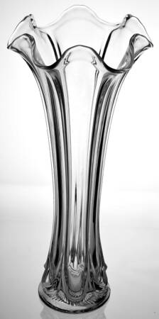 338 Clear 17"-25" Large Swung Vase