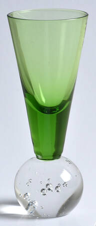 Chelsea (Bubbles in Base) Green Cordial