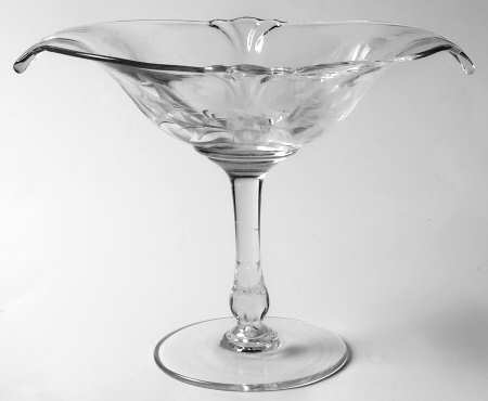 1509-1 Oval Compote (Height X Width)