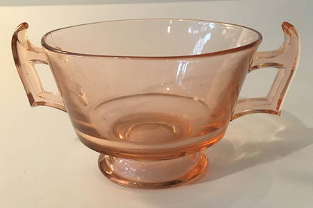 Yeoman Pink Flamingo (Stem 1184, No Optic) Bouillon Cup