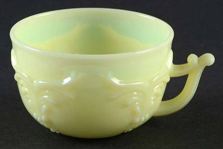 Winged Scroll Custard (No Gold Accents) Punch Cup