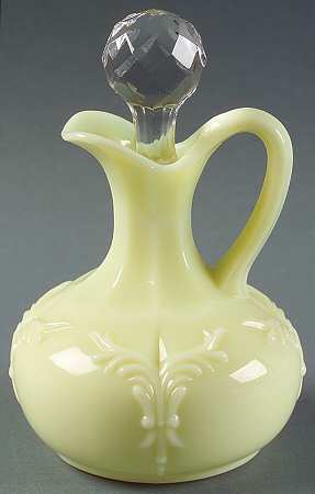 Winged Scroll Custard (No Gold Accents) Oil Cruet & Stopper