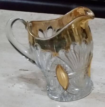 Prince of Wales Plumes Gold Trim Creamer